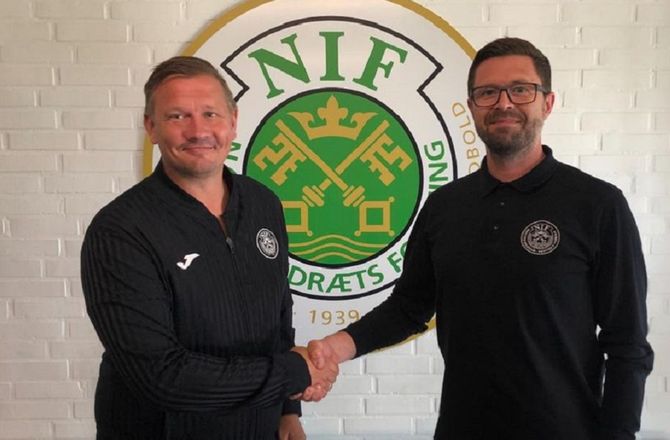 2. division -Stilling nedlægges: Næstved-chef stopper