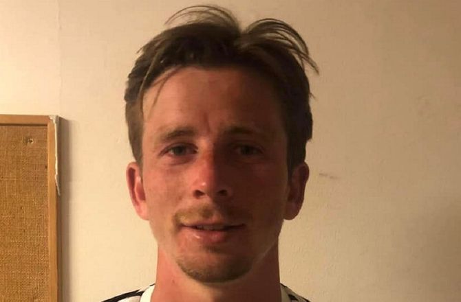 Danmark -Seks år i Karlslunde: Stær flyver til Vanløse