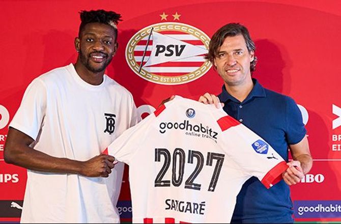 Æresdivisionen -PSV belønner Ibrahim Sangaré men lang kontrakt