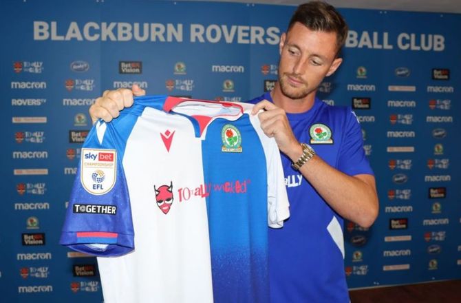 Championship -Stor glæde hos Jon Dahl og co: Snupper Coventry-stopper