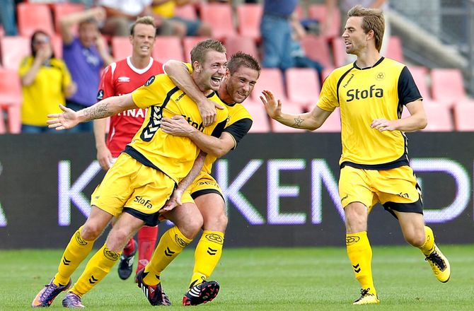 VM -FART PÅ: Jimmy Mayasis mystiske tvilling