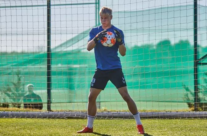 3F Superliga -AGF-keeper er på vej til Middelfart