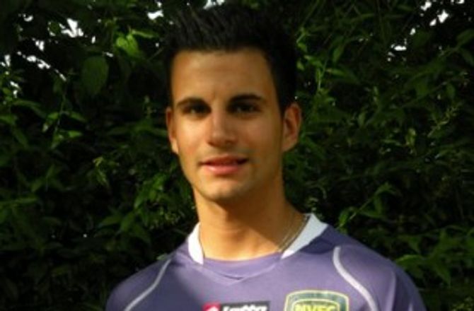 Danmarksserien -Holbæk-profil forsvarer udskældt manager