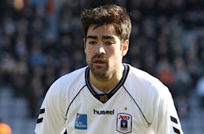 International -Lucena får debut for Filippinerne