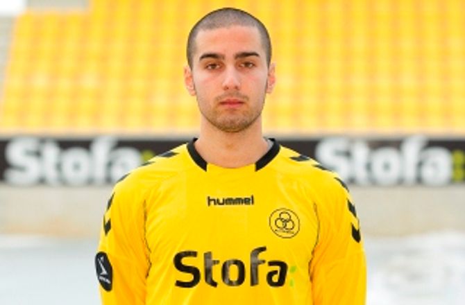 3. Lig -Kizil slap ud af tyrkisk fængsel