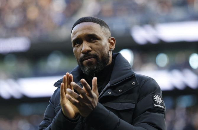 5. Division -Jermain Defoe lander trænerjob i National League