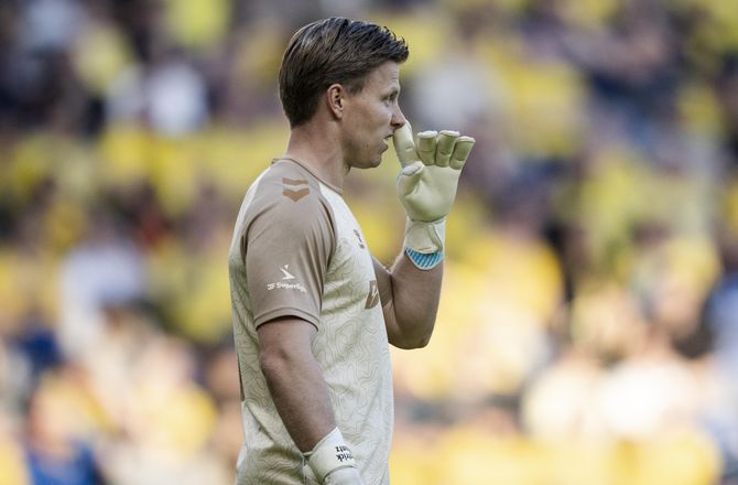 3F Superliga -Pentz åbner farvel-døren: Meget kan ske til sommer