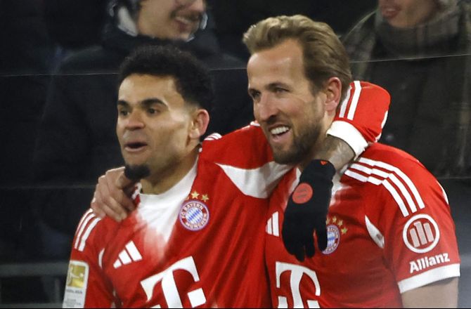 Bundesliga -Diaz hylder Kane: Han har overrasket mig