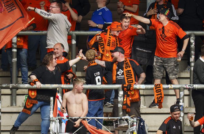 Betinia Liga -Hillerød snød Hvidovre til sidst