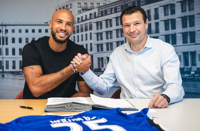 2. Bundesliga -Hertha henter klubfavorit hjem