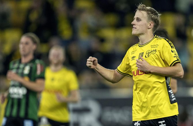 Allsvenskan -Uforløst i Danmark: Nu stråler Okkels i svensk guldstrid