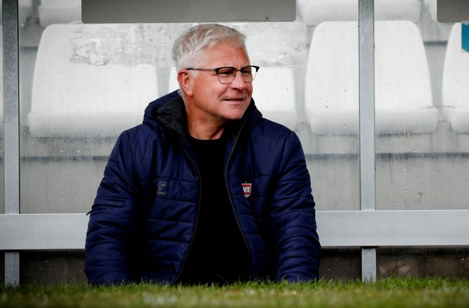 Betinia Liga -Steen Thychosen går på pension