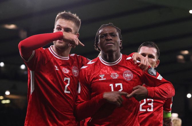 VM kval. UEFA -SLUT: Skotland - Danmark minut for minut