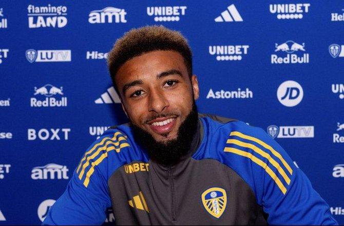 Championship -Leeds henter Jayden Bogle 