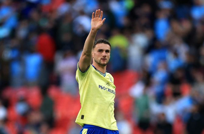 Championship -Mere Saints-ballade: Drillede stammende Ayling