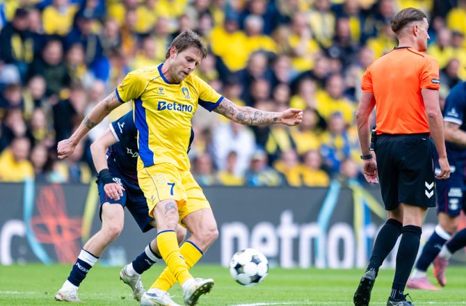 3F Superliga -Vallys med kryptisk melding om fremtiden