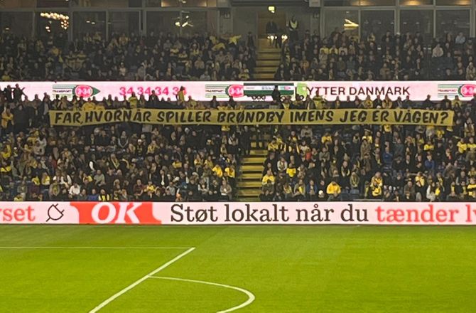3F Superliga -Fans hjalp til i Brøndby: Banen er frostfri og spilbar