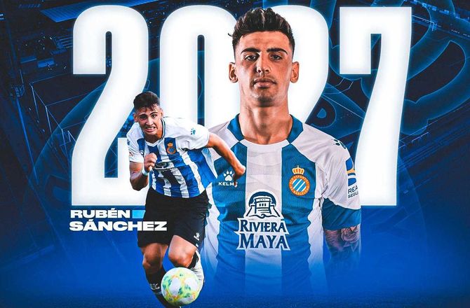 La Liga 2 -Espanyol forlænger med højreback