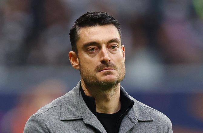 Bundesliga -Officielt: Frankfurt-chef er færdig