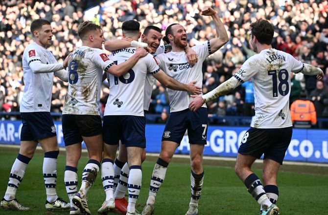 Championship -Millwall og Preston delte i topopgør - Derby vandt igen