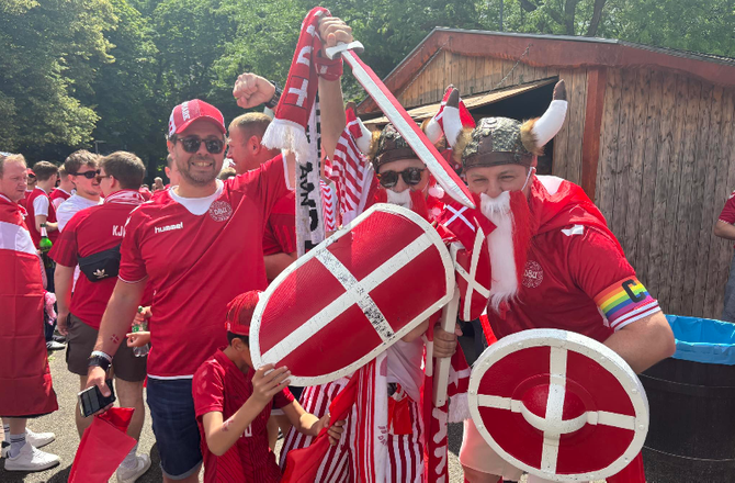 EM -Video: Rødt menneskehav i Stuttgart