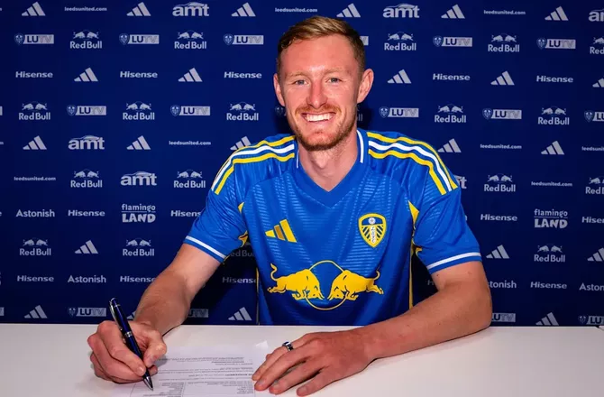 Premier League -Bekræftet: Leeds køber Sean Longstaff
