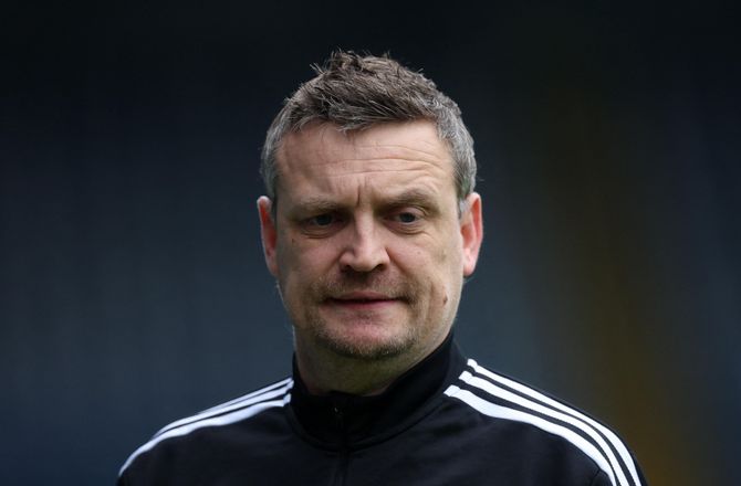 Championship -Bristol City hapser Lincolns succestræner