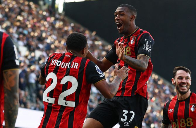 Premier League -Sky: Bournemouth vil beholde kometer