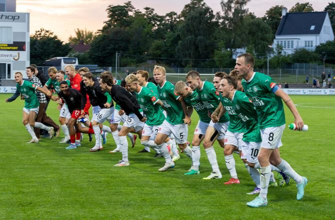 CampoBet 2. division -Overblik: Næstved vendte 0-2 til 3-2 i Roskilde