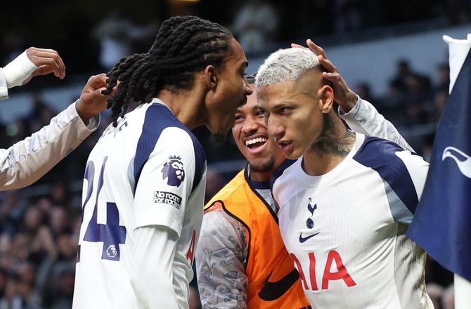 Champions League -Tottenham-duo stikker til Arsenal efter nedtur