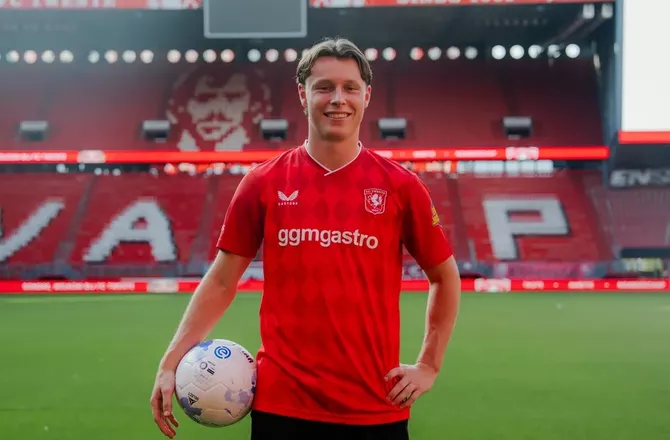 Æresdivisionen -Twente køber Sarpsborg-profil