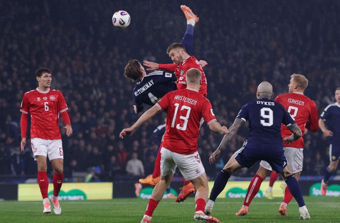 VM kval. UEFA -McTominay udødeliggjort: Danmark-sakse på pengeseddel