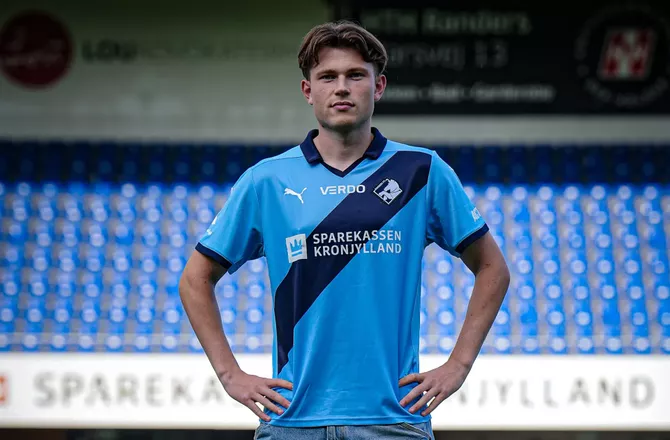 3F Superliga -Randers henter norsk stopper