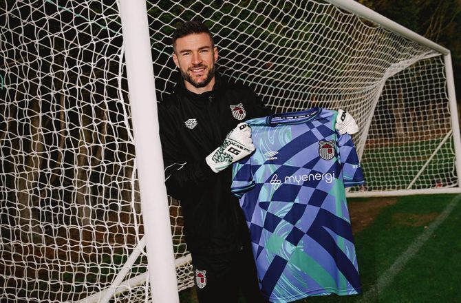 League 2 -Lyn-lån: Ny Grimsby-keeper får en uge 
