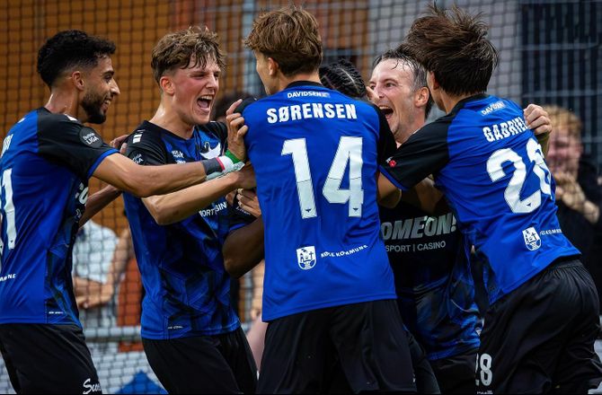 Betinia Liga -Fire på stribe: HB Køge buldrede videre