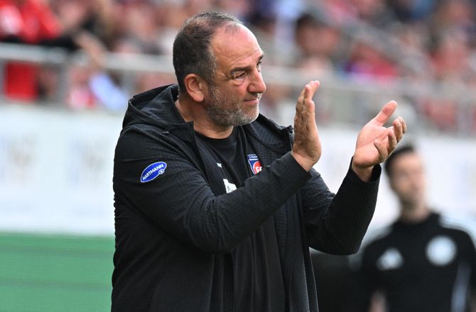 Bundesliga -Schmidt var rasende: Vi gav tre point til HSV