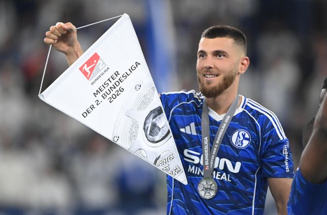 Bundesliga -Schalke-dansker kan vælge: Hvilket landshold ringer først?