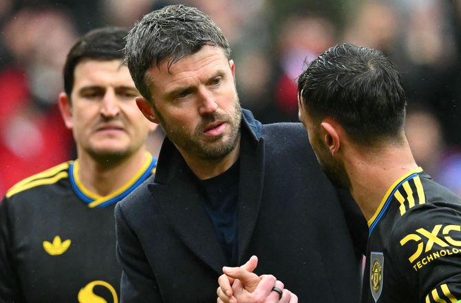 Premier League -Medie: United tilbyder Carrick aftale til 2028