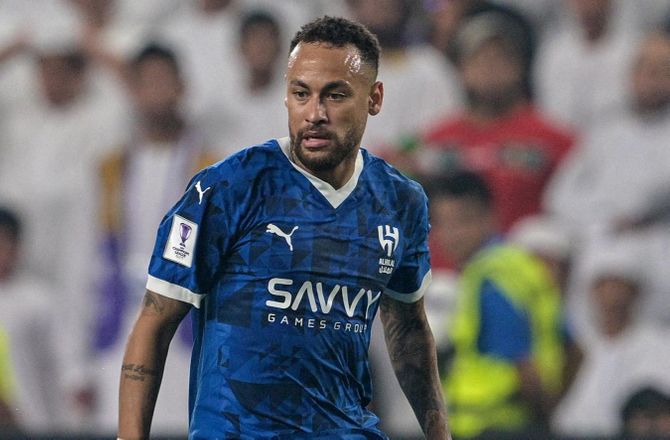 Al Hilal -Al Hilal dropper Neymar: Har ikke niveauet