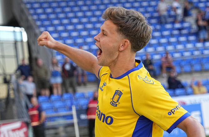 3F Superliga -Bundgaard straffede Randers: Vil Ikke genere nogen