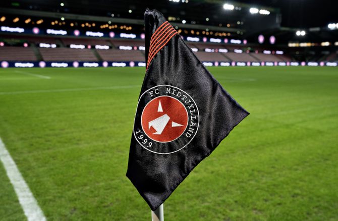 3F Superliga -Medie: FCM kigger på Winsley Boteli