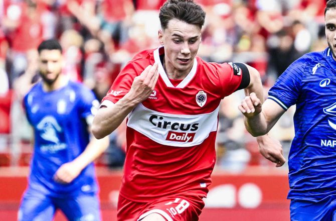 Jupiler Pro League -Antwerp fyrer cheftræneren