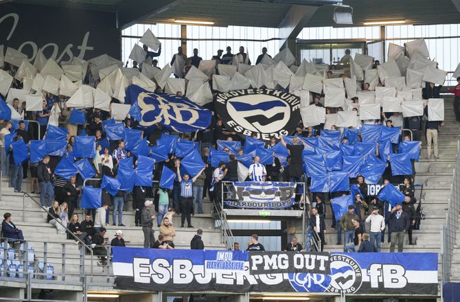 Betinia Liga -Esbjerg hapser fysisk træner i Sønderjyske