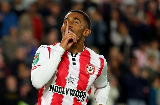 Premier League -Duo forlader Brentford