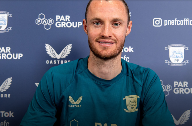 Championship -Preston belønner Riis-konkurrent 