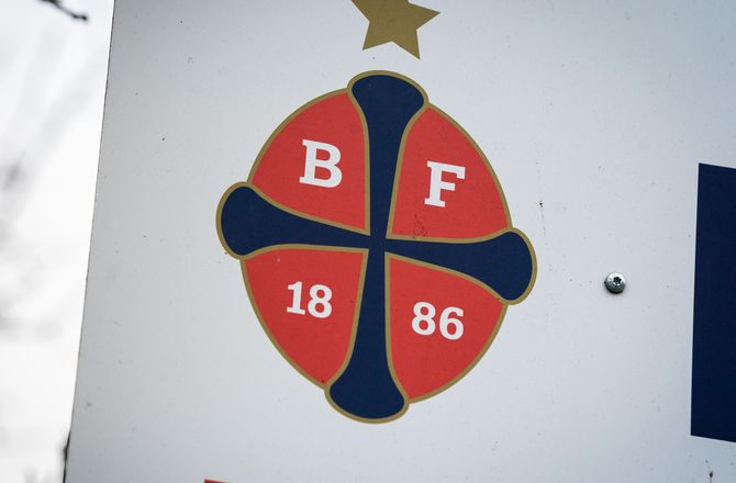 CampoBet 3. division -Frem fyrer cheftræneren