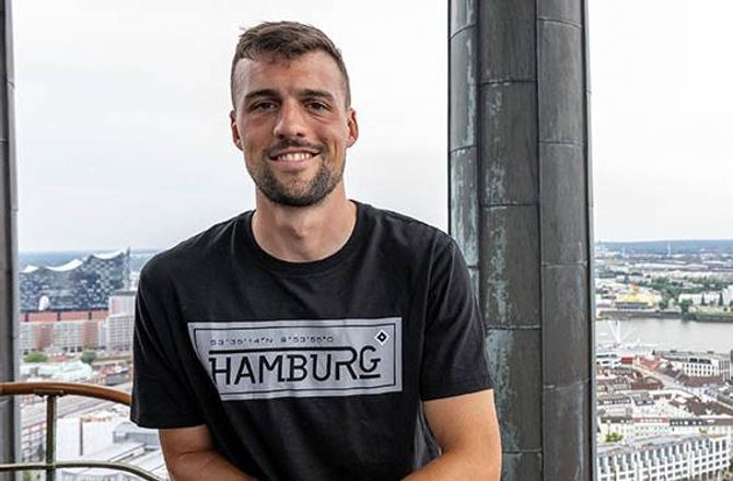 2. Bundesliga -HSV forlænger med defensivt anker