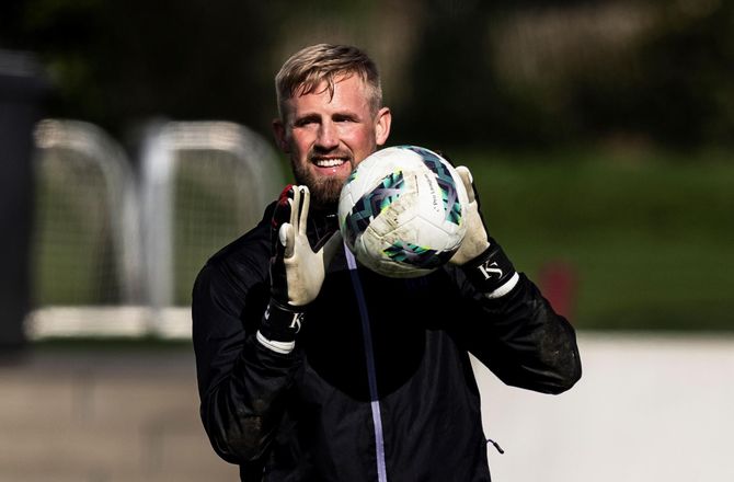 International -Schmeichel udelukker ikke Superligaen