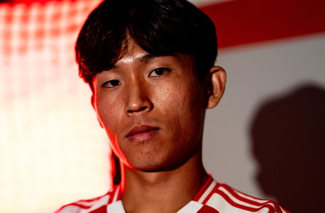 Bundesliga -Svensson og co. lejer koreaner i Stuttgart