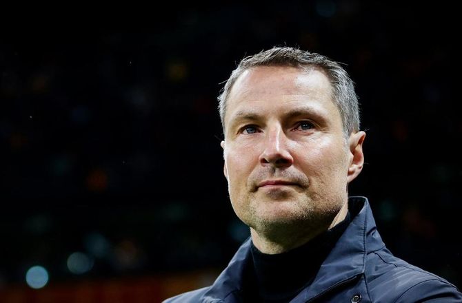 Super Cup -Priske løftede trofæ i spektakulær debut: Vigtigt statement